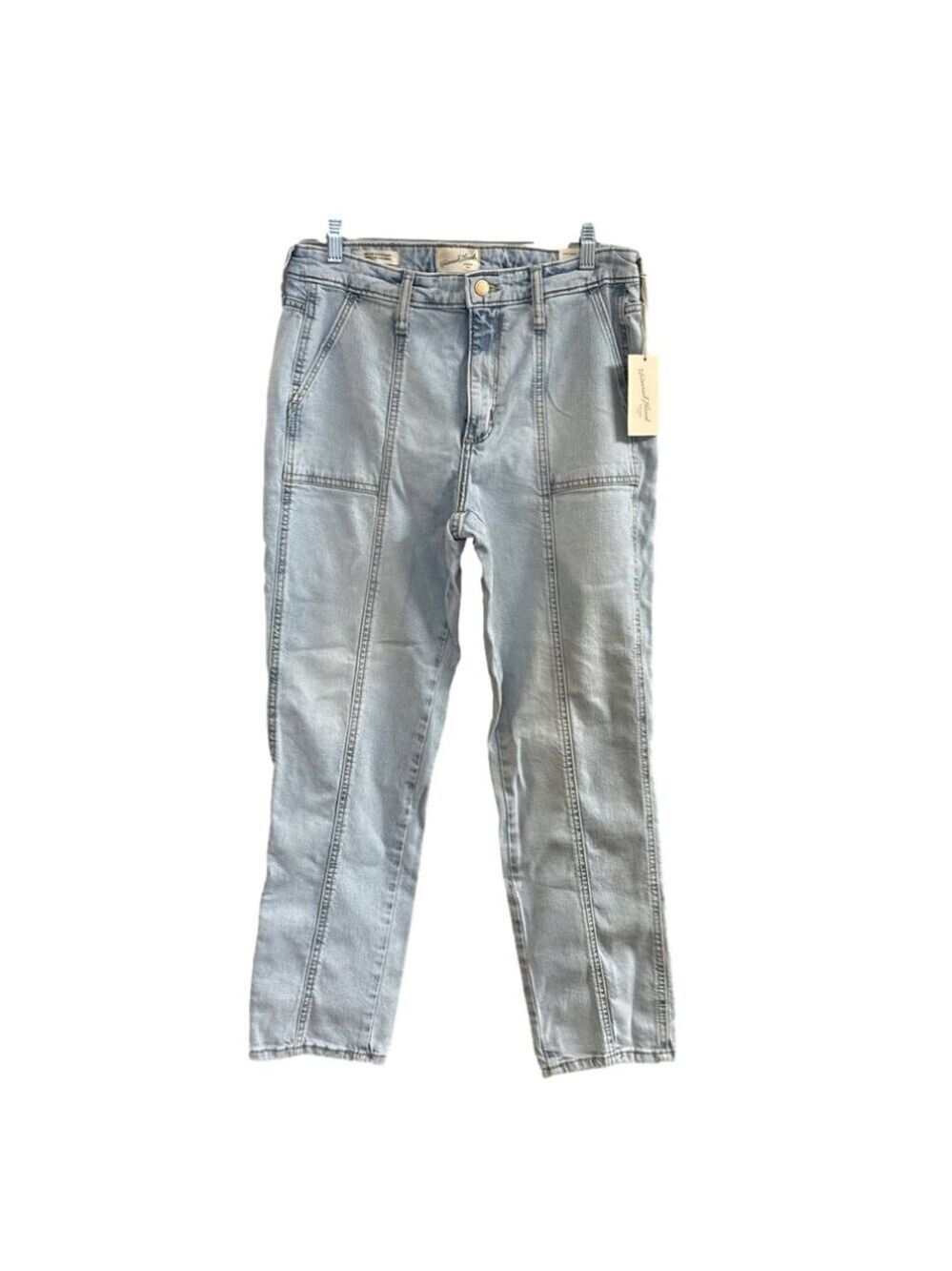 NWT Universal Thread Goods Co. High Rise Slim Straight Leg. Light Denim. Size 8